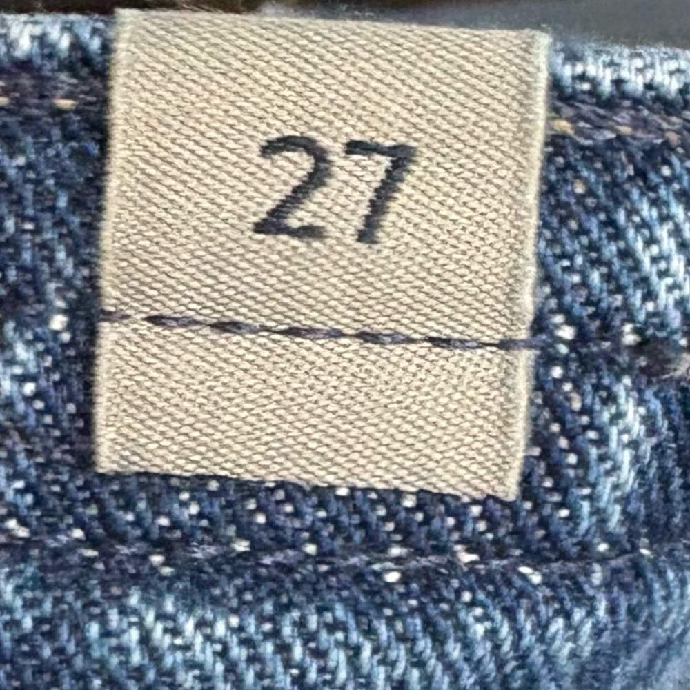 Citizens Of Humanity Indigo Jean Shorts - Picture 4 of 5